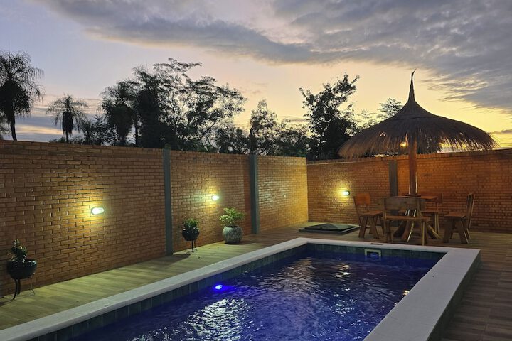 Pool 53 of 66