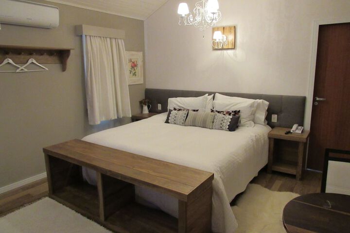 Room 6 of 238