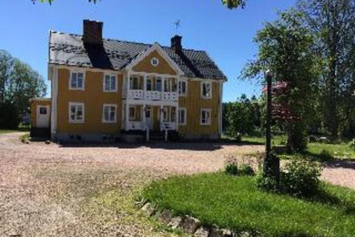 Photo 9