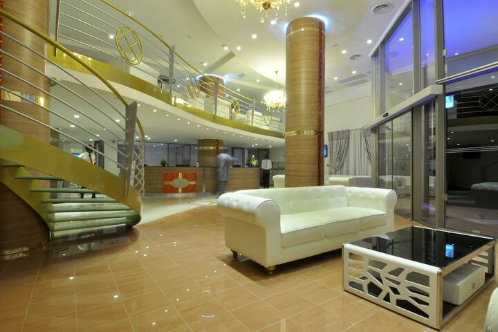 Hotel 2 of 53