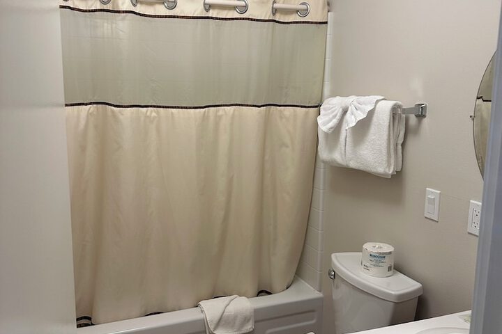 Room 83 of 89