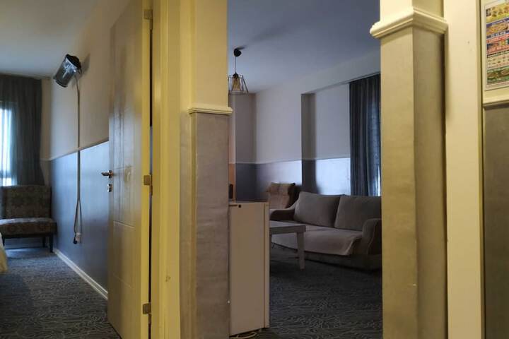 Room 19 of 88
