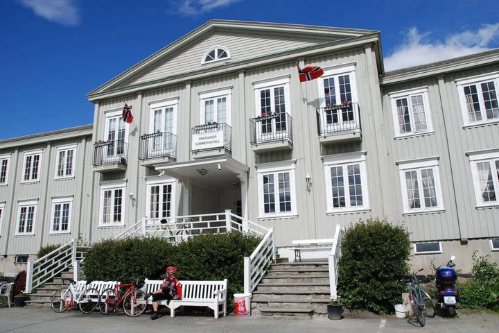 Photo 18