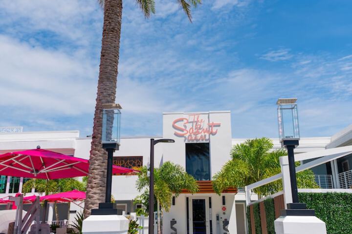 Hotel 217 of 227