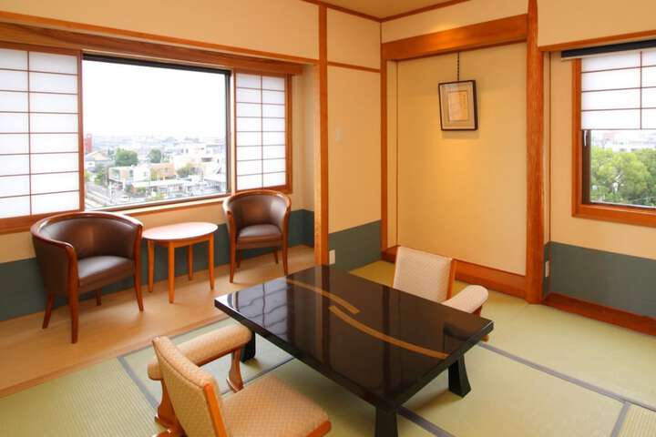 Room 14 of 126