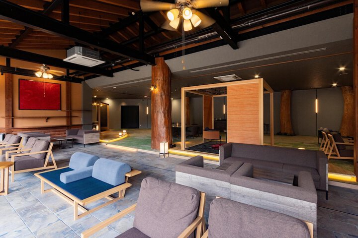 Lobby Entry