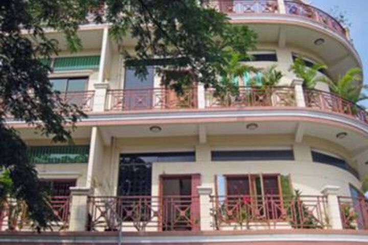 Hotel 5 of 29