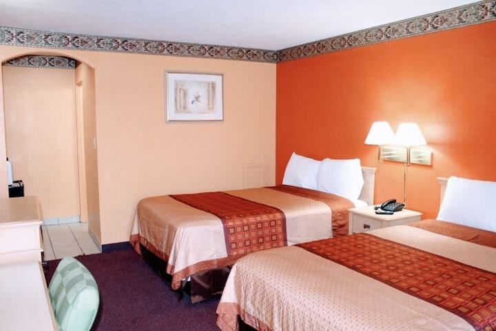 Room 5 of 51