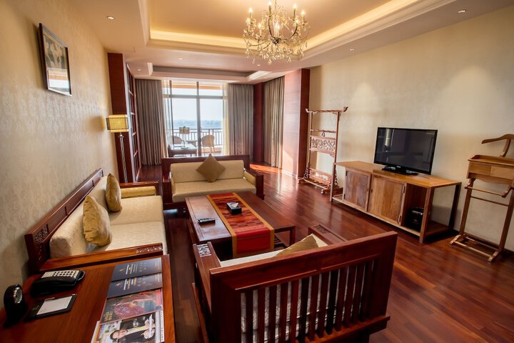 Room 15 of 52