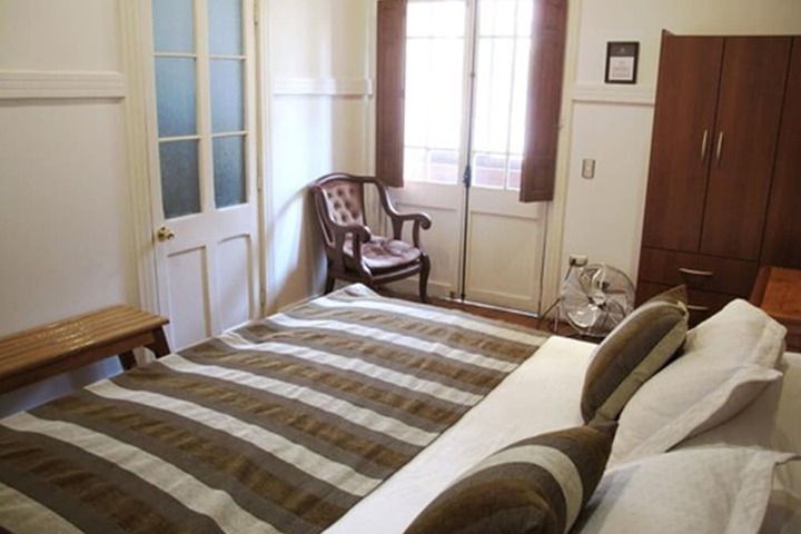 Room 26 of 85