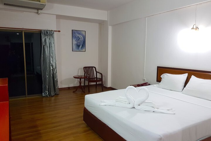 Room 47 of 101