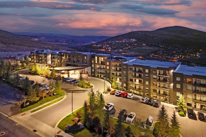 Hotel View 128 of 184