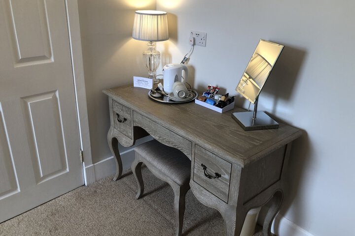 Room 15 of 23