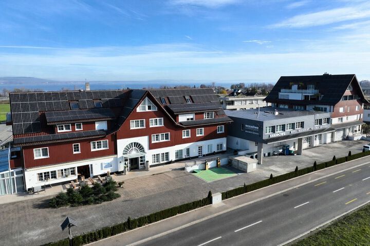 Seemöwe Wellnesshotel Swiss Quality in Guettingen