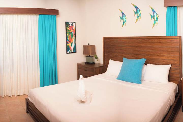 Room 28 of 172
