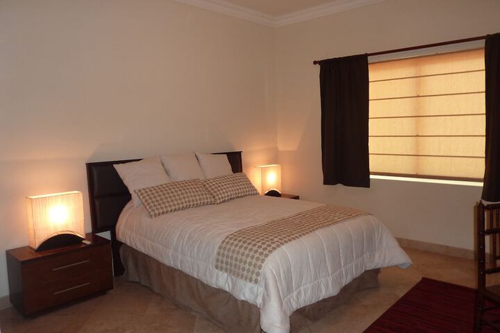 Room 6 of 22