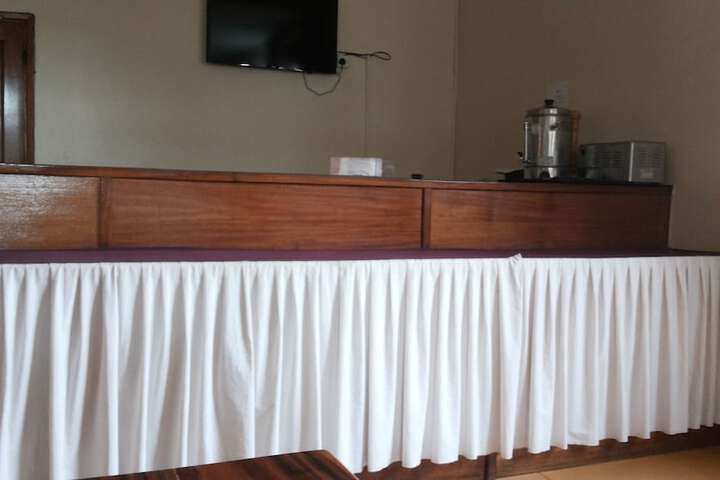 Breakfast/Coffee Service 47 of 72
