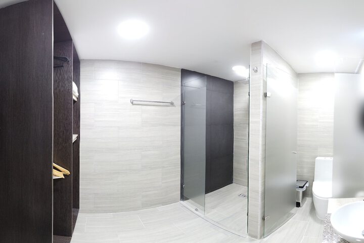 Room 45 of 57