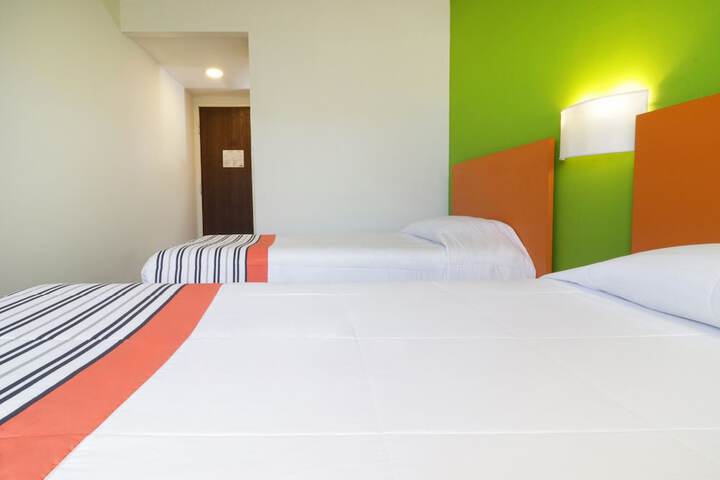Room 10 of 50