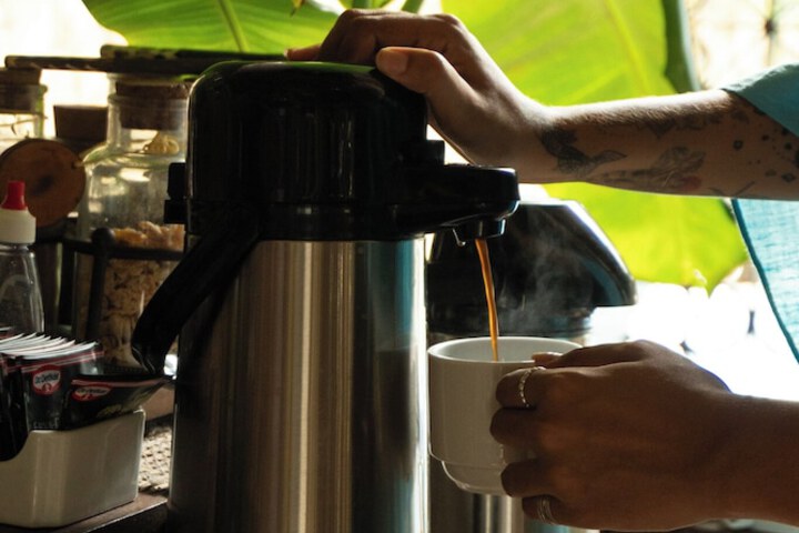 Breakfast/Coffee Service 99 of 130