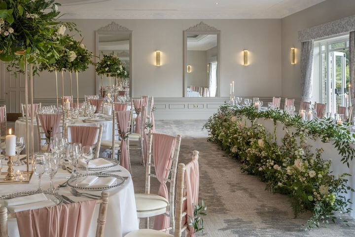 Ballroom/Hall 70 of 105