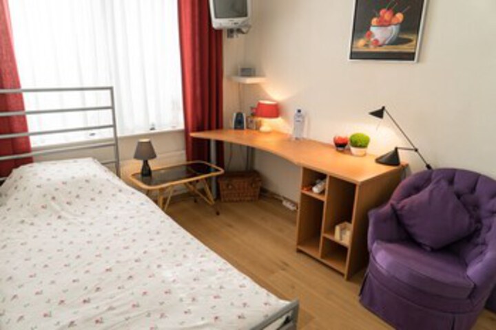 Room 17 of 23