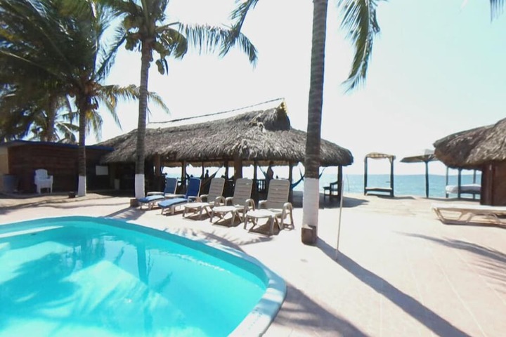 Pool 4 of 18