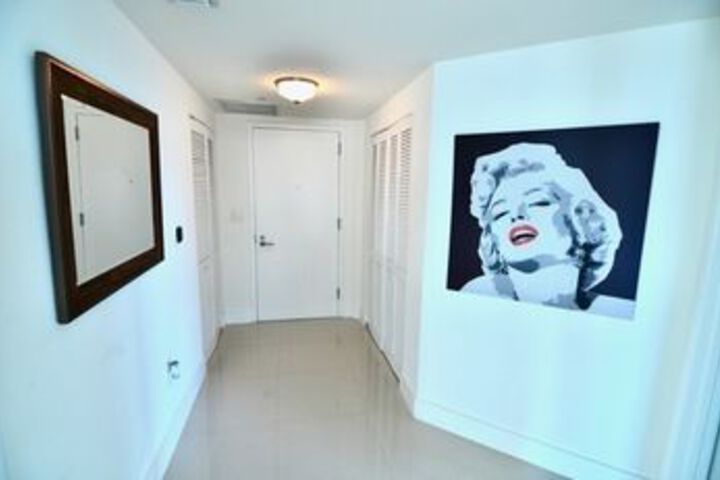 Room 107 of 133