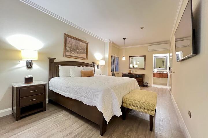 Room 7 of 22