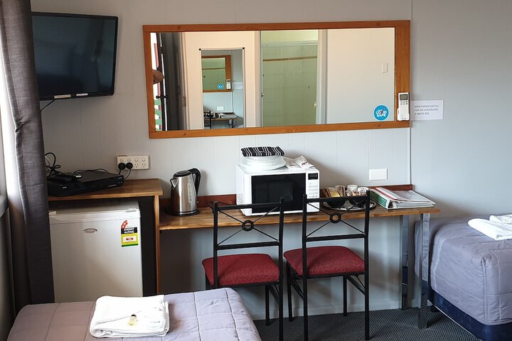 Room 5 of 49