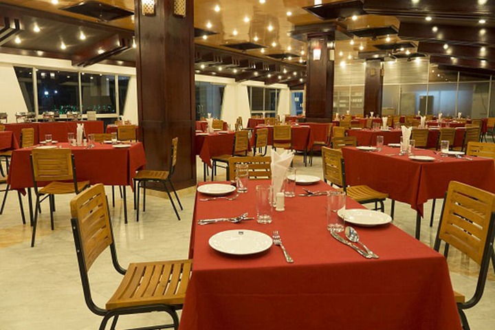 Dining Photos