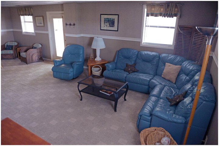 Room 269 of 400