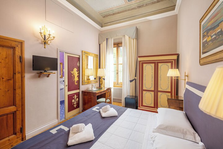 Room 7 of 36