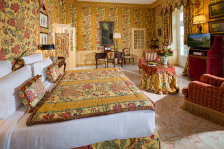 Room 37 of 62