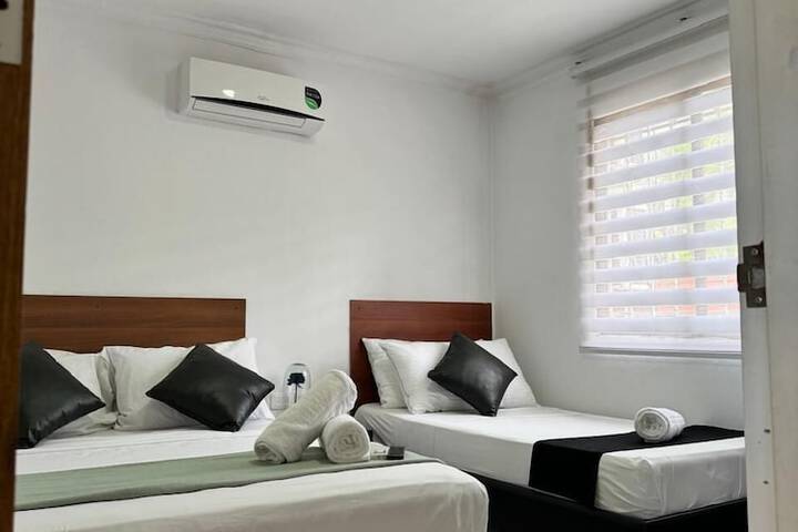 Room 10 of 17