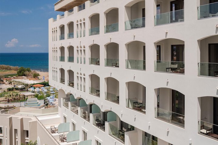 Hotel 180 of 190