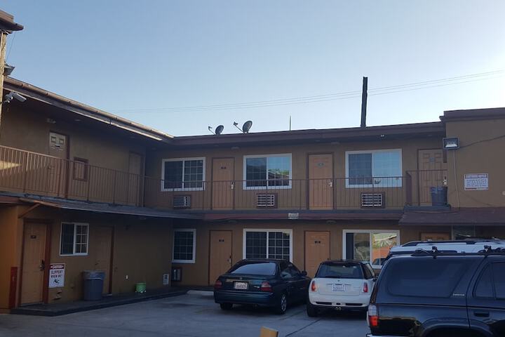 Property Grounds 28 of 36