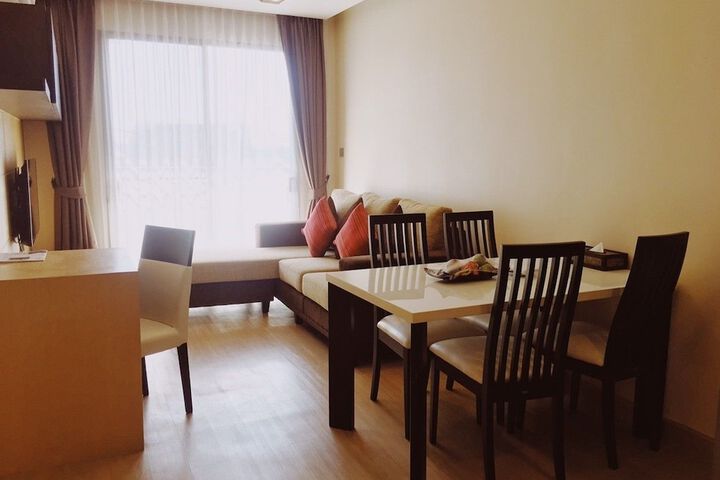 Room 5 of 27