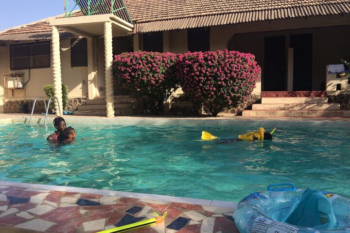 Pool 33 of 65