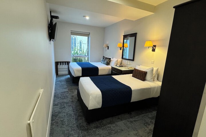 Room 77 of 116