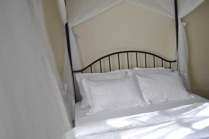 Room 12 of 53