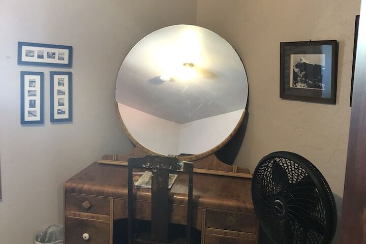 Room 36 of 68