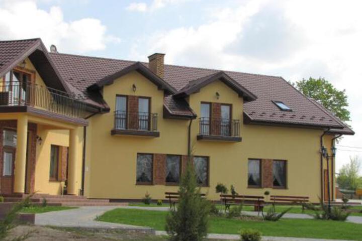 MOTEL RESTAURACJA BALLATON