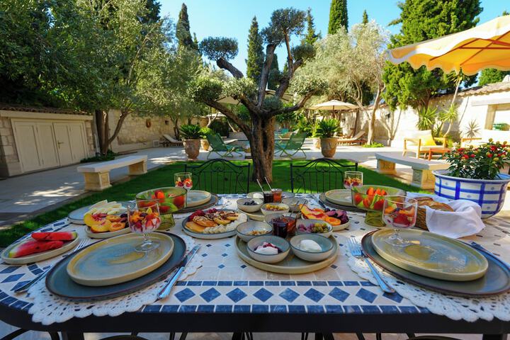 Breakfast/Coffee Service 58 of 69