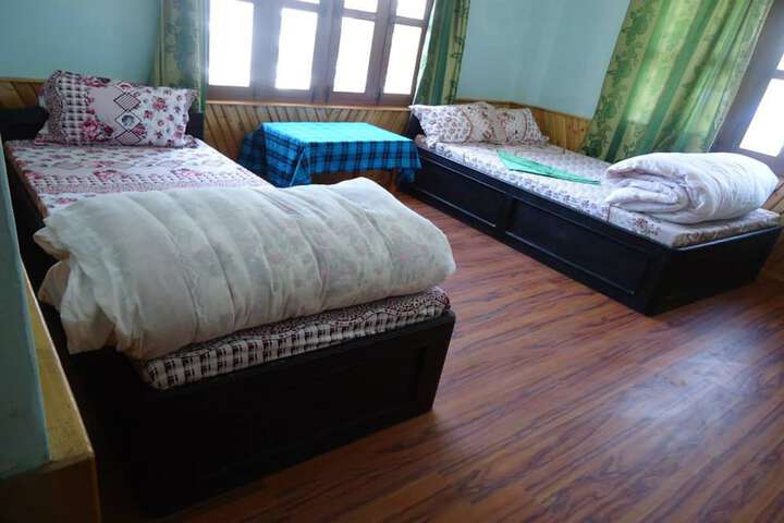 Room 7 of 38
