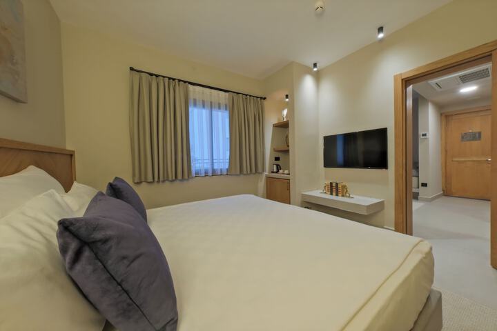 Room 16 of 88