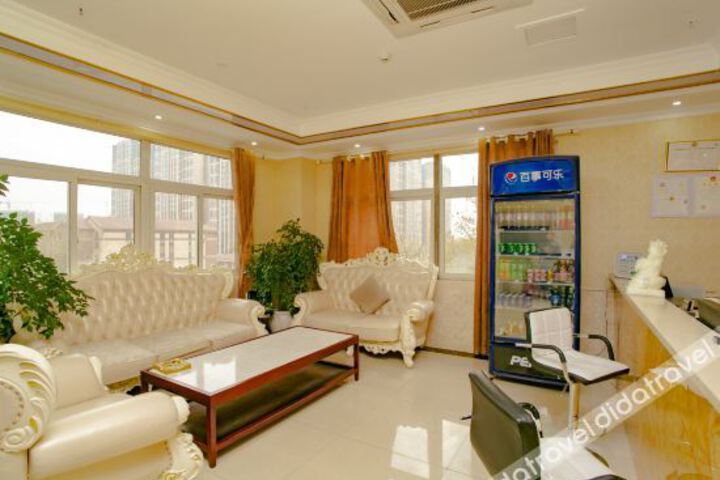 Hotel Interior 9 of 21