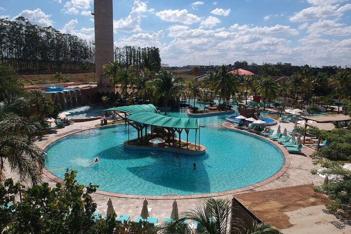 Hotel Pool