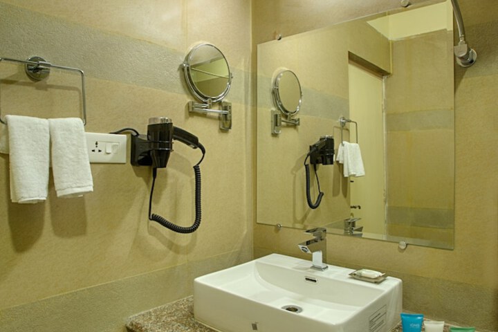 Room 20 of 26