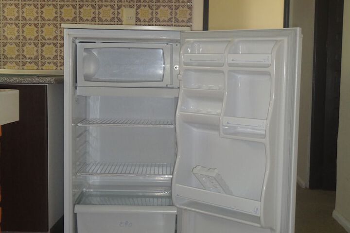 Mini-refrigerator